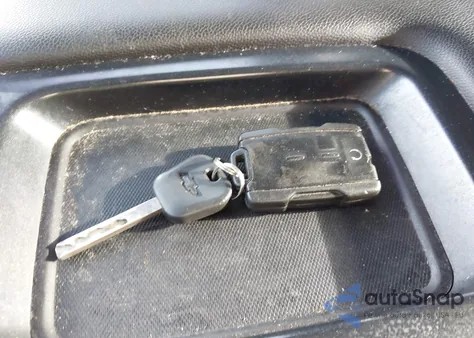 2018 Chevrolet Silverado 1500 2Lt из США, поврежденный, VIN 3GCUKRECXJG217636